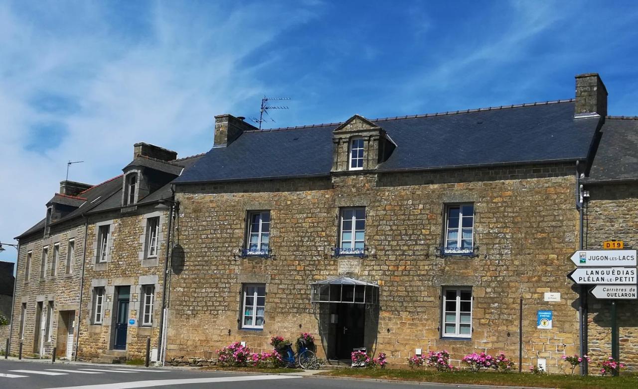 La Suite Tremignon Mégrit Exterior foto